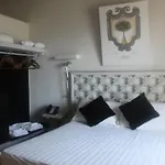 Castello Di Montignano Relais & Üdülőközpont Massa Martana