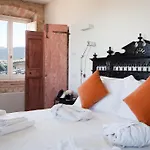Üdülőközpont Castello Di Montignano Relais & Massa Martana