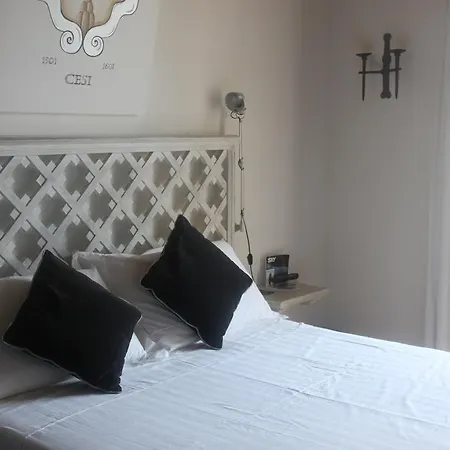 Feriested Castello Di Montignano Relais & 4*