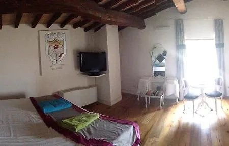 Feriested Castello Di Montignano Relais & 4*