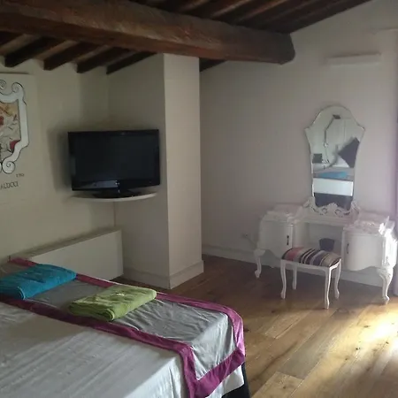 Castello Di Montignano Relais & Massa Martana