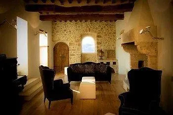 Castello Di Montignano Relais&spa Massa Martana