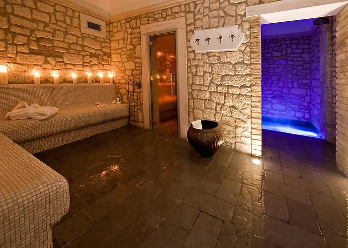 Castello Di Montignano Relais&spa Resort 4*