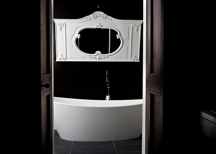 Castello Di Montignano Relais & Resort Massa Martana